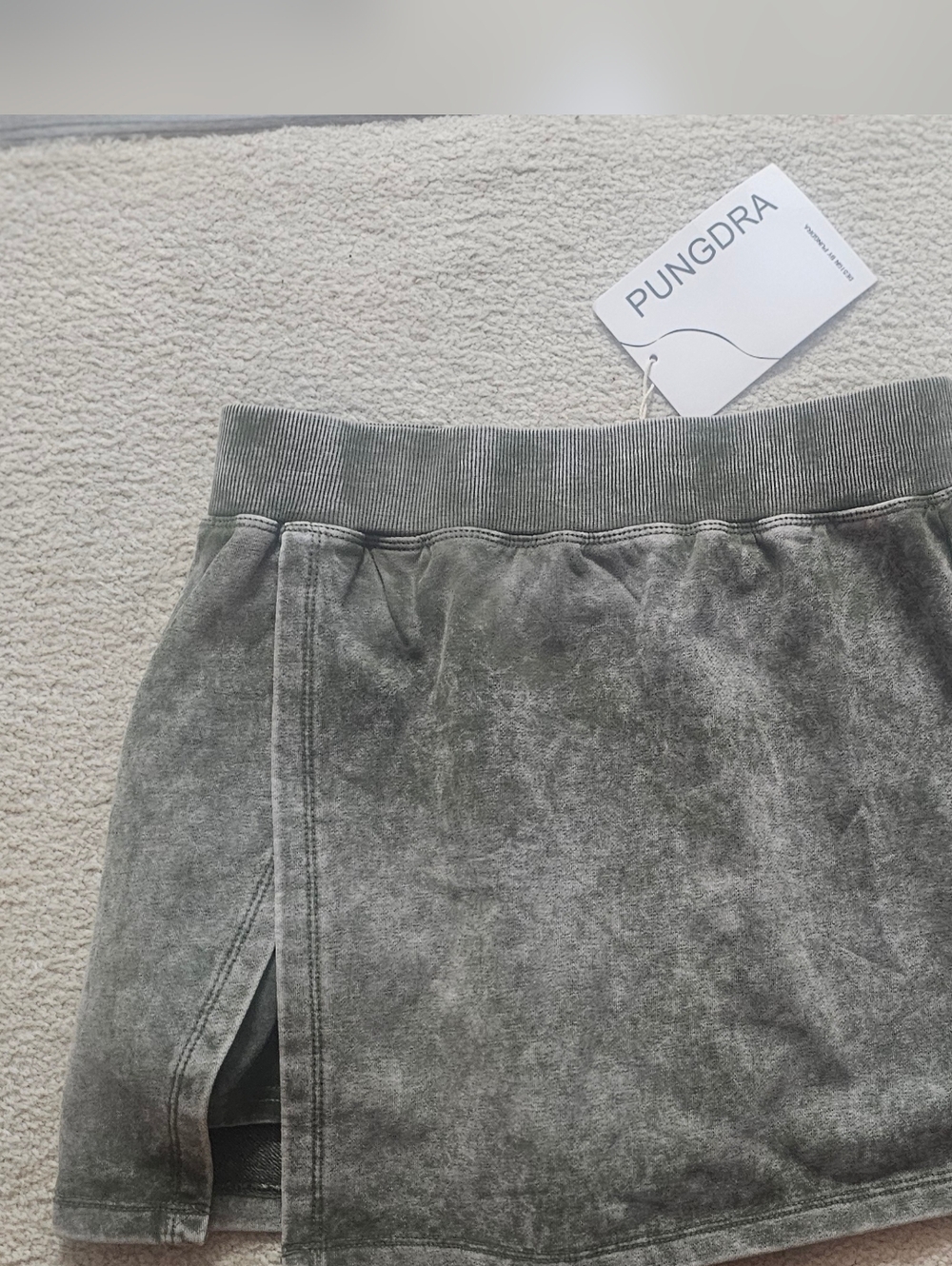 NWT..Pungdra branded gray/olive washed skort features a high-waisted design Med - Picture 6 of 10